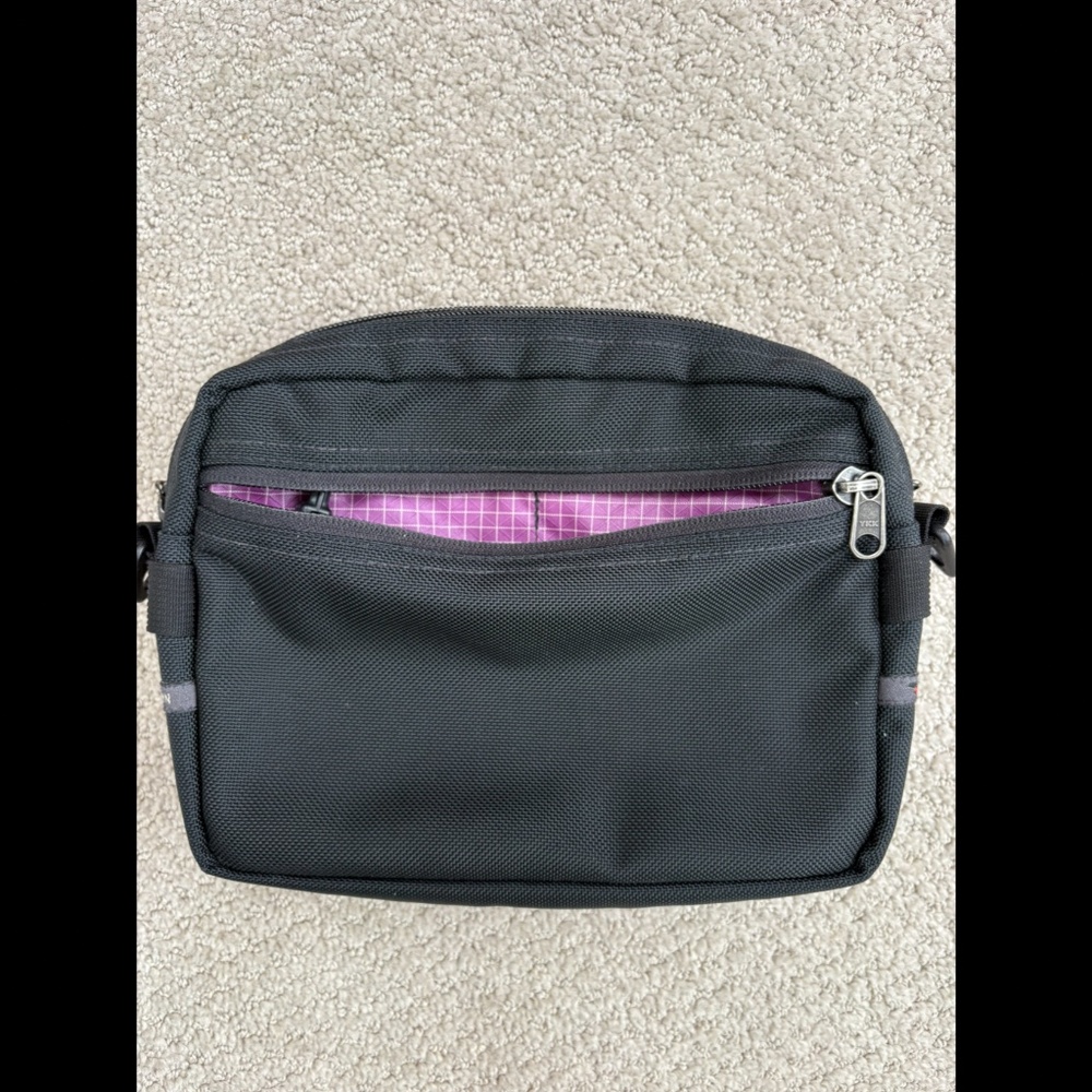 Tom Bihn side kick black ballistic/ultraviolet halcyon